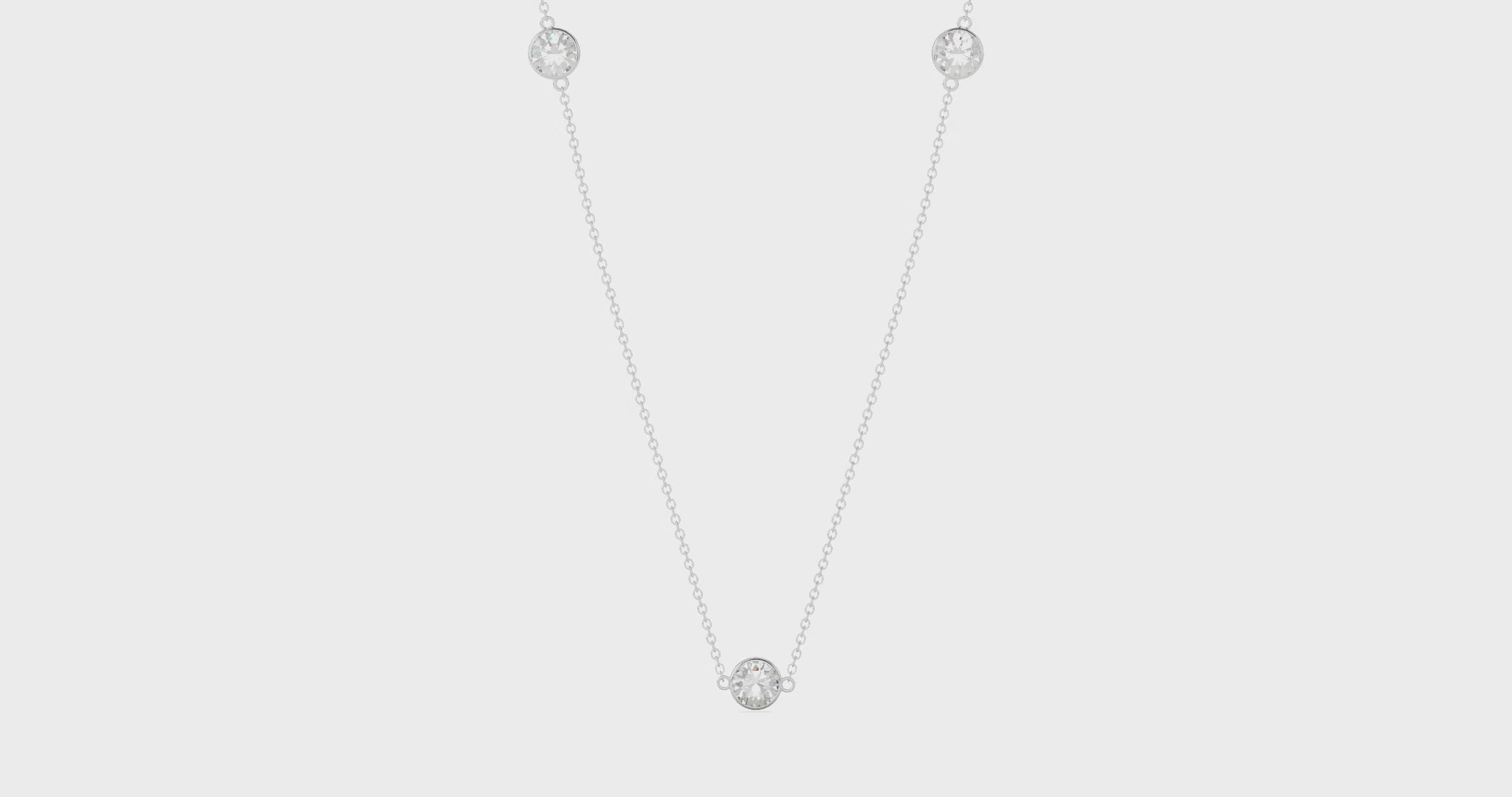 360 video of white gold, bezel station pendant