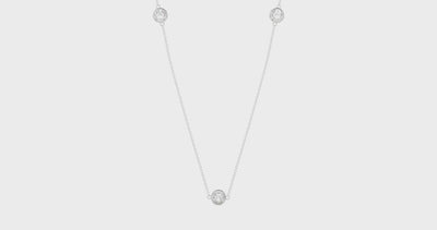 360 video of white gold, bezel station pendant
