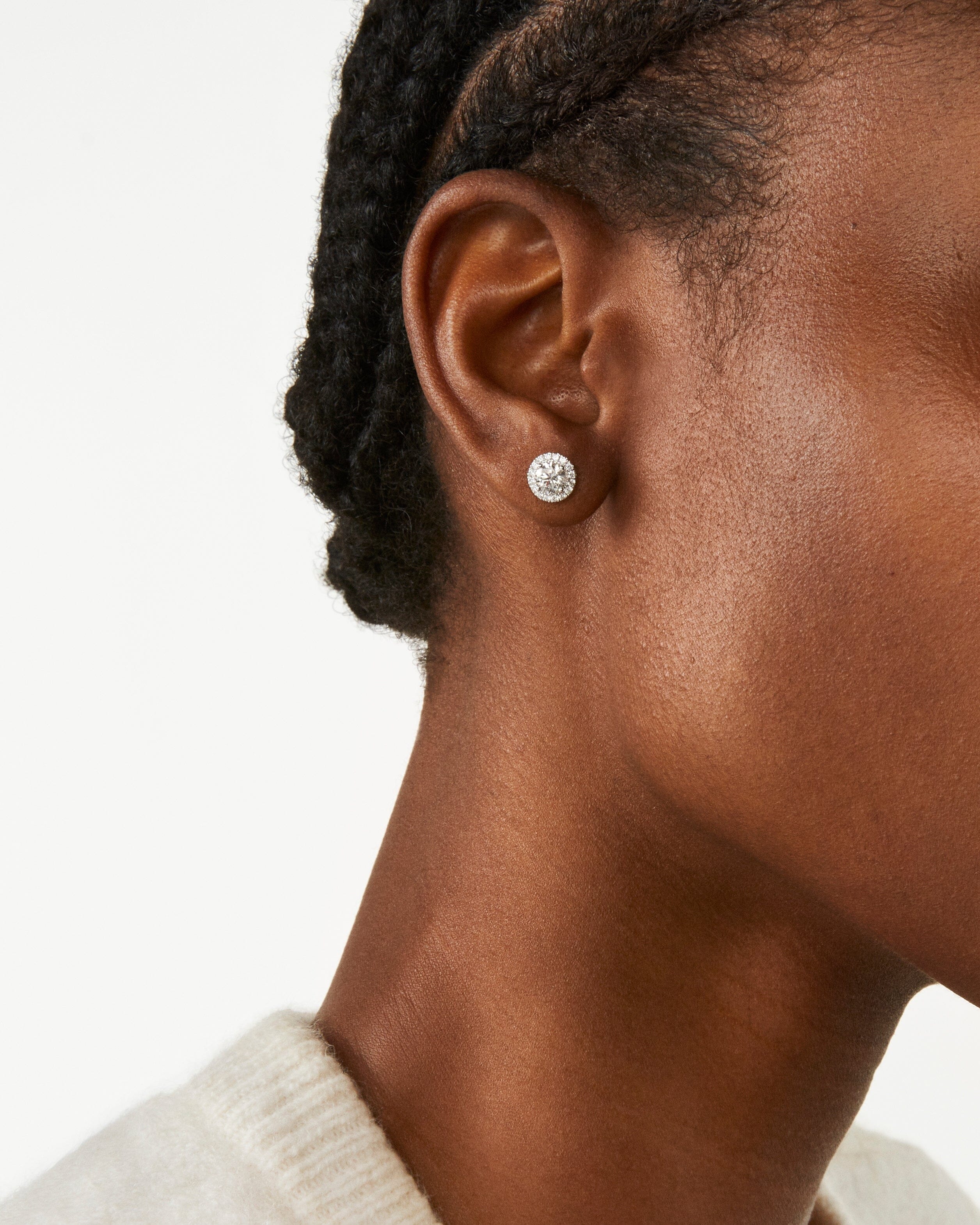 The Blue Halo Studs